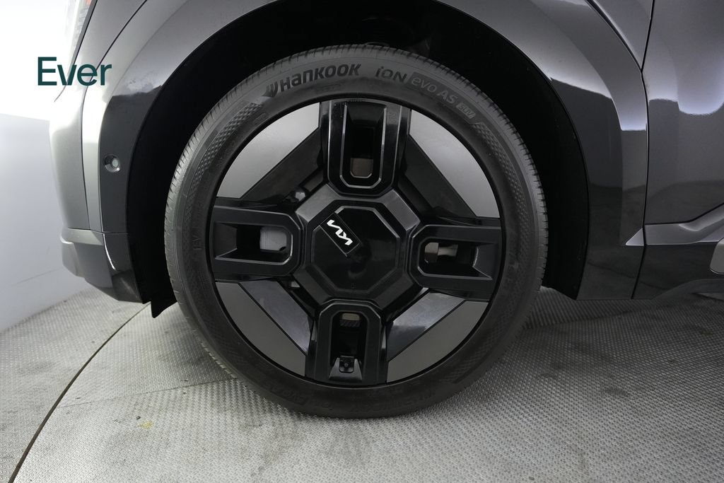 Used 2024 Kia EV9 GT-Line AWD/4WD image 19