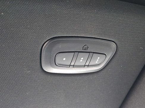 Used 2022 RAM 1500 Big Horn AWD/4WD image 26