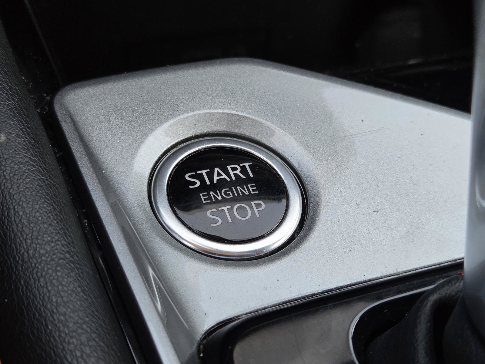 Used 2025 Nissan Altima 2.5 SR FWD image 17