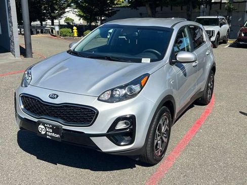 Used 2020 Kia Sportage LX AWD/4WD image 3