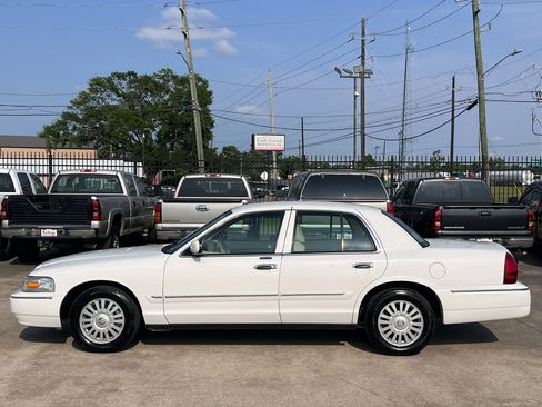 Used 2008 Mercury Grand Marquis LS image 3