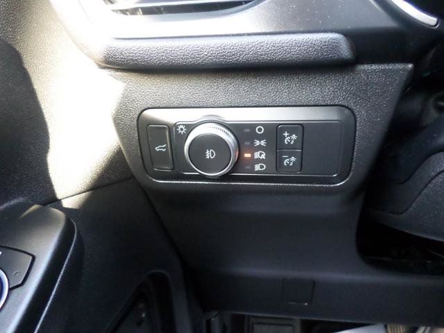 Used 2022 Ford Escape SEL w/ Technology Package AWD/4WD image 19