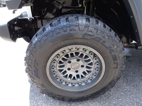 Used 2018 Jeep Wrangler Unlimited Sport S AWD/4WD image 37
