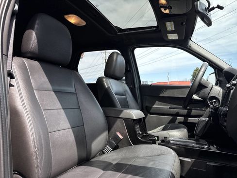 Used 2009 Ford Escape Limited AWD/4WD image 20