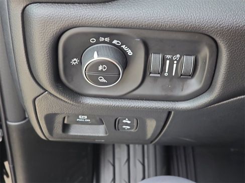 New 2026 RAM 1500 Laramie w/ Night Edition image 27