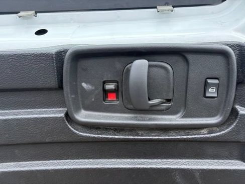 Used 2024 GMC Savana 2500 w/ Driver Convenience Package RWD image 7