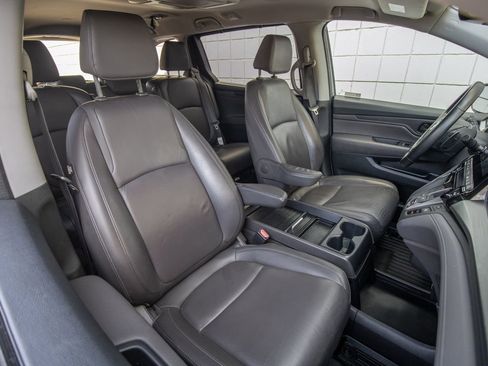 Used 2019 Honda Odyssey EX-L image 24