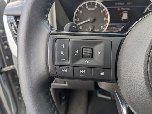 Used 2021 Nissan Rogue SL FWD image 31