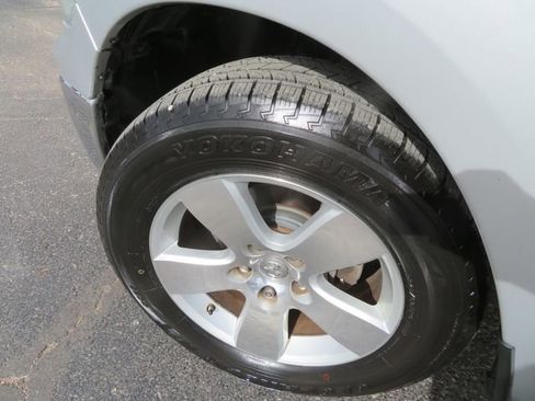 Used 2012 RAM 1500 Lone Star image 9