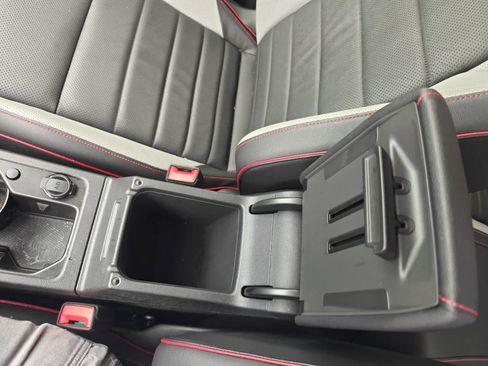 Used 2024 Volkswagen GTI Autobahn FWD image 18