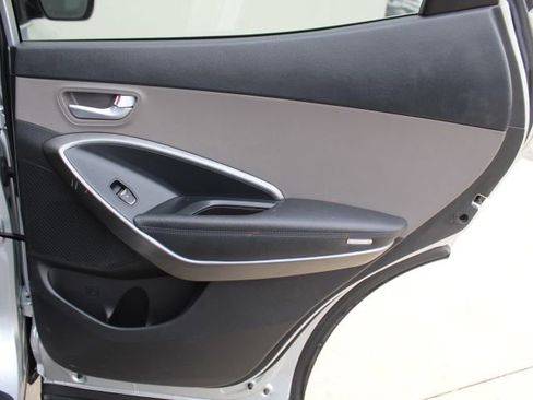 Used 2018 Hyundai Santa Fe Sport image 31