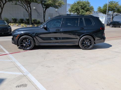 Used 2024 BMW X7 xDrive40i w/ M Sport Package AWD/4WD image 7