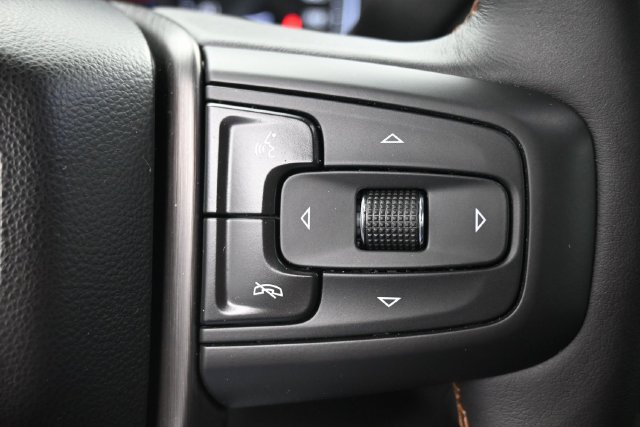Used 2020 GMC Sierra 1500 Elevation w/ Elevation Value Package AWD/4WD image 27