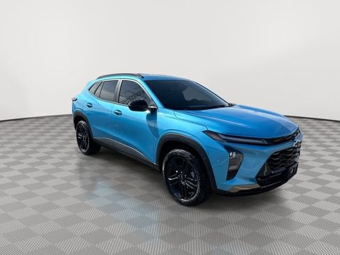 Certified 2025 Chevrolet Trax ACTIV w/ Driver Confidence Package image 2