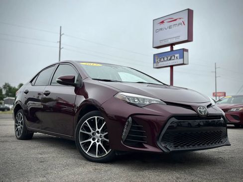 Used 2017 Toyota Corolla SE 50th Anniversary FWD image 1