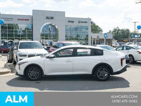 Used 2025 Kia K4 FWD image 4