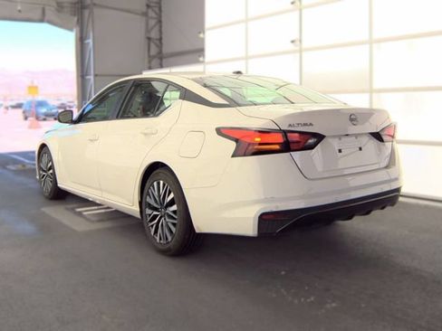 Used 2026 Nissan Altima 2.5 SV FWD image 4