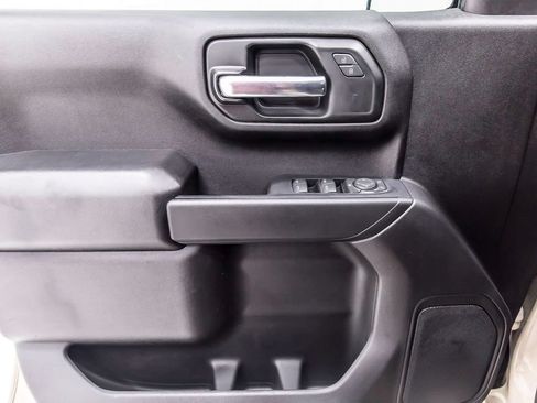 Used 2023 Chevrolet Silverado 1500 Custom Trail Boss w/ LPO, Dark Essentials Package AWD/4WD image 24