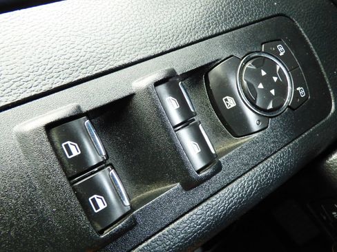 Used 2020 Ford F150 XLT w/ Equipment Group 302A Luxury RWD image 32