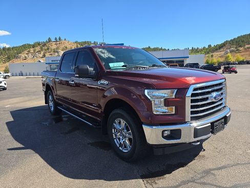 Used 2017 Ford F150 XLT w/ Equipment Group 301A Mid AWD/4WD image 4