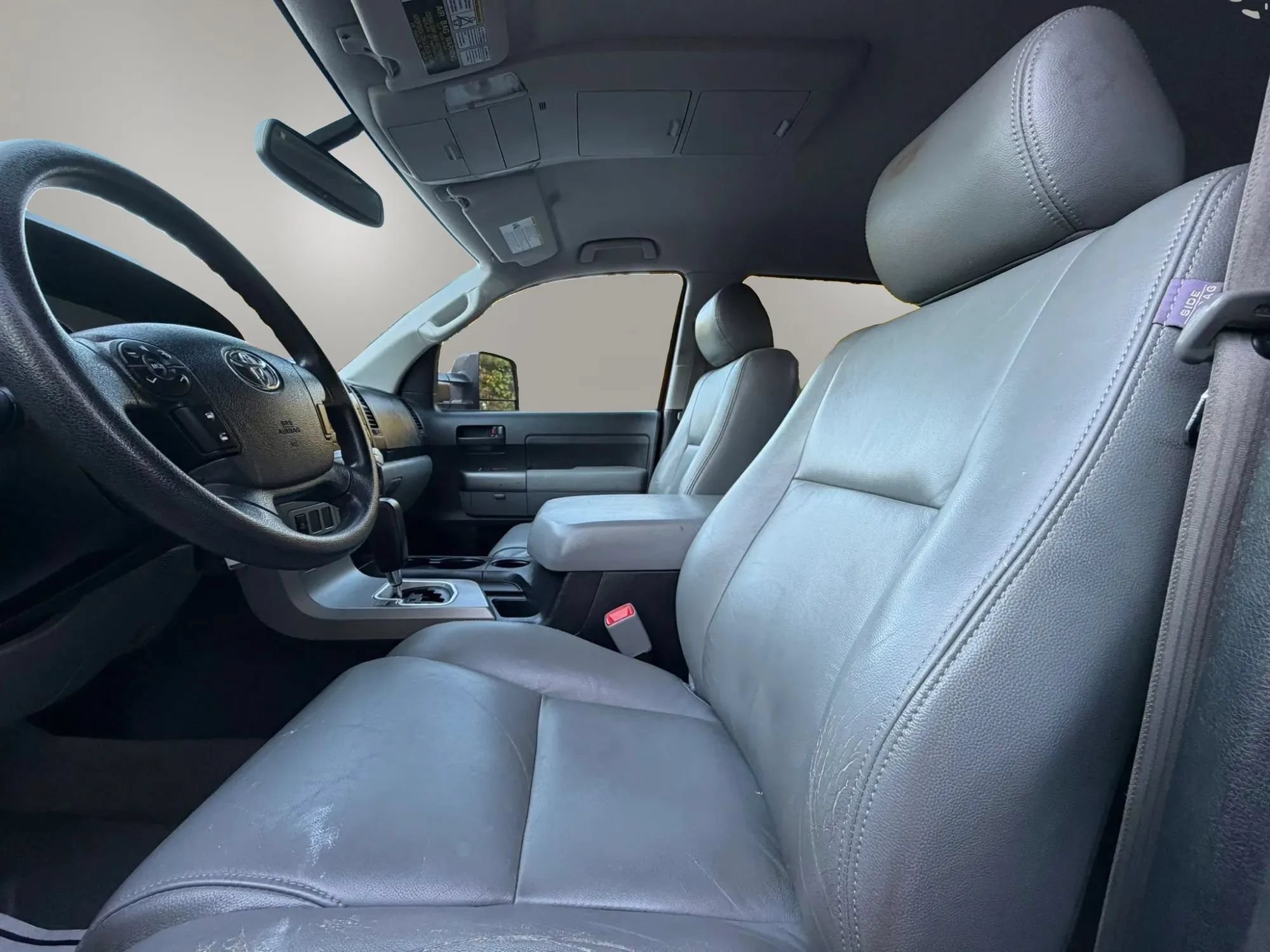 Used 2011 Toyota Tundra 2WD CrewMax w/ SR5 Pkg image 10
