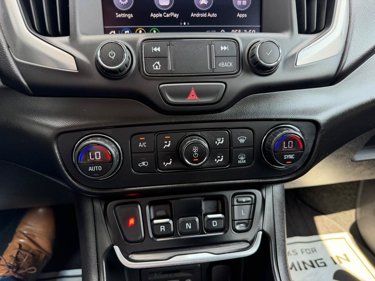 Used 2020 GMC Terrain SLT AWD/4WD image 15