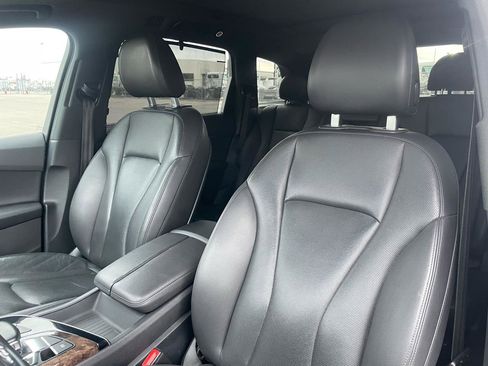 Used 2017 Audi Q7 3.0T Premium Plus image 13