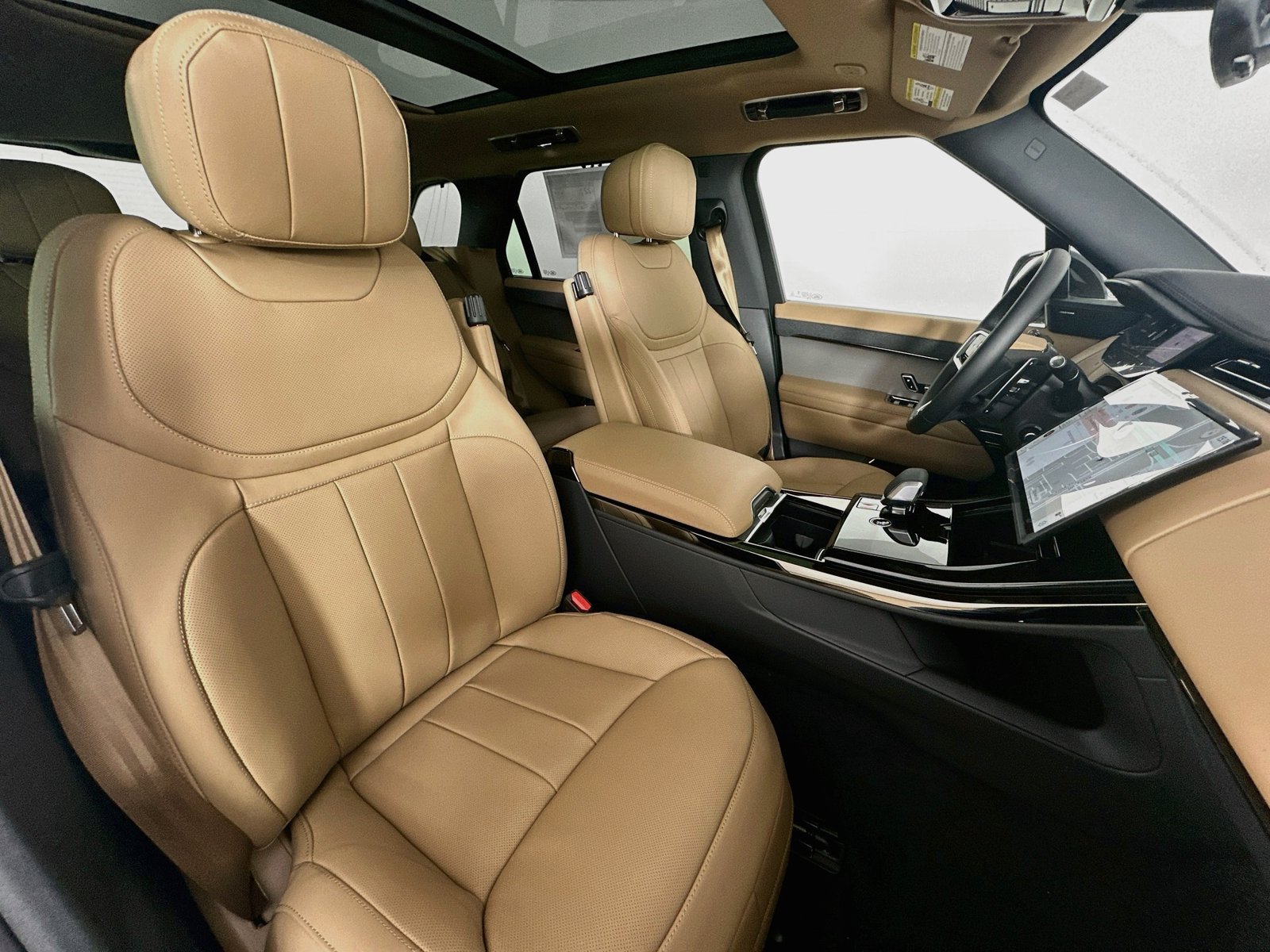 New 2027 Land Rover Range Rover Sport SE AWD/4WD image 47