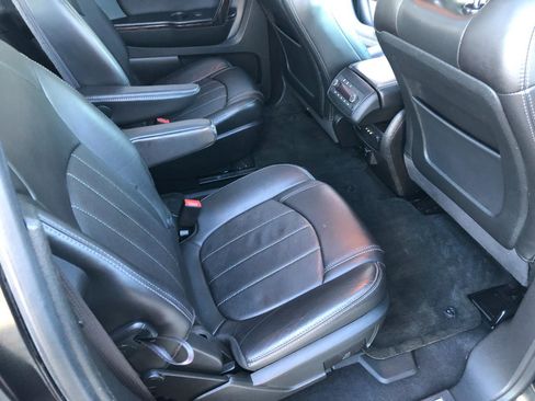 Used 2014 GMC Acadia Denali image 32