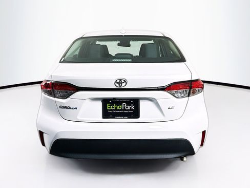 Used 2023 Toyota Corolla LE w/ Carpet Mat Package (TMS) image 7