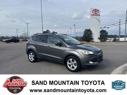 Used 2014 Ford Escape SE w/ Equipment Group 201A image 1