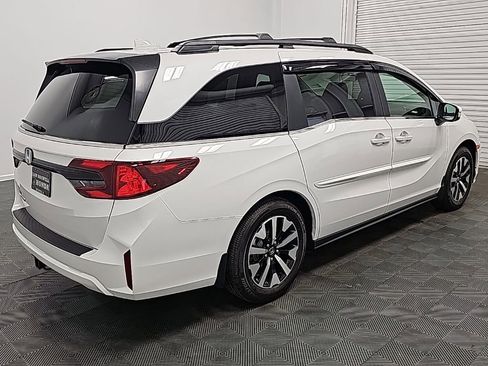 New 2026 Honda Odyssey EX-L image 8