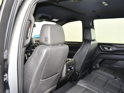 Used 2023 Chevrolet Tahoe LT w/ Luxury Package AWD/4WD image 49