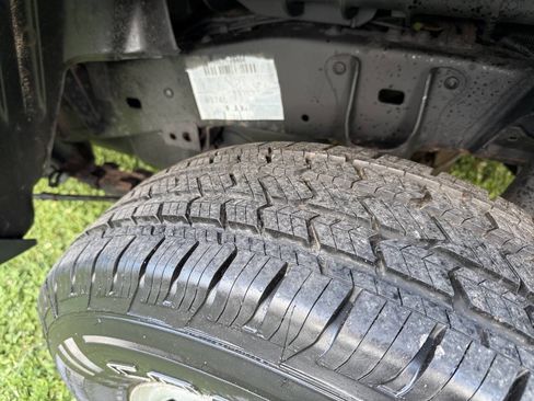 Used 2005 Toyota Tacoma 4x4 Regular Cab image 8