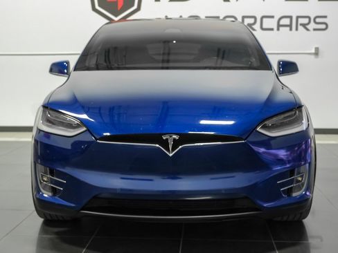 Used 2018 Tesla Model X 75D image 5