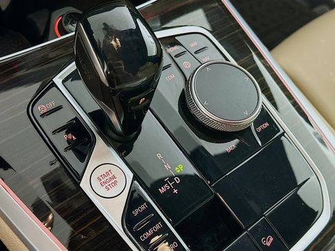 Used 2021 BMW X5 xDrive40i image 24