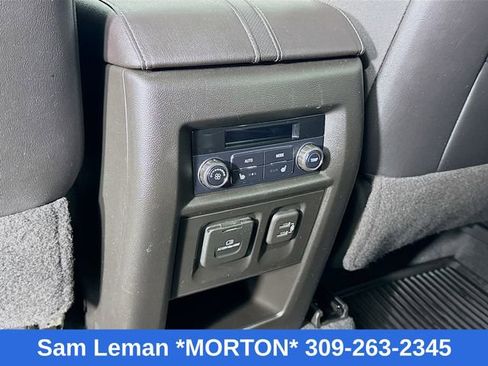 Used 2021 Chevrolet Traverse High Country image 27