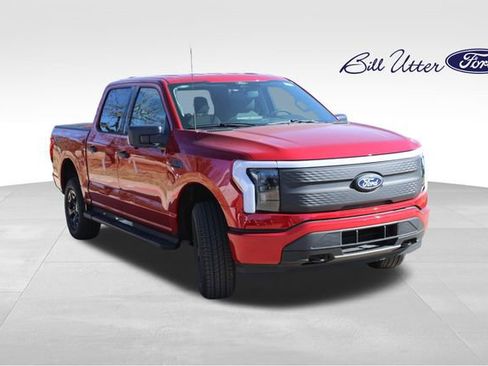 New 2025 Ford F150 Lightning XLT image 2