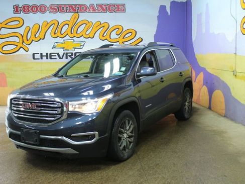 Used 2018 GMC Acadia SLT image 2