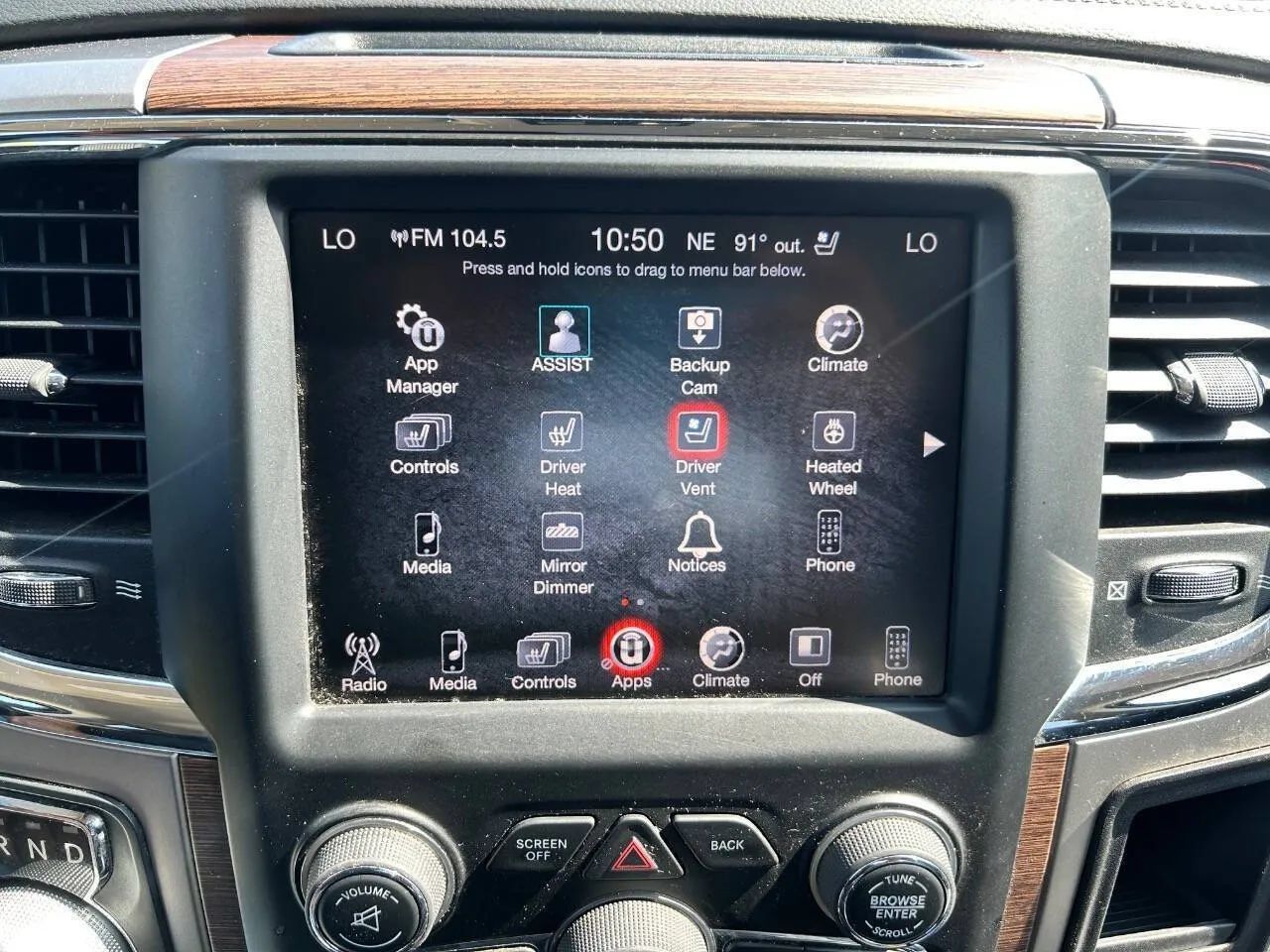 Used 2017 RAM 1500 Laramie RWD image 18