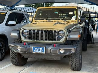 Used 2025 Jeep Wrangler Unlimited Rubicon w/ Convenience Group AWD/4WD video 1