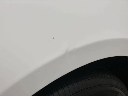 Used 2024 Chrysler Pacifica Touring-L image 31