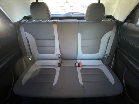 Used 2025 Chevrolet TrailBlazer LT image 38