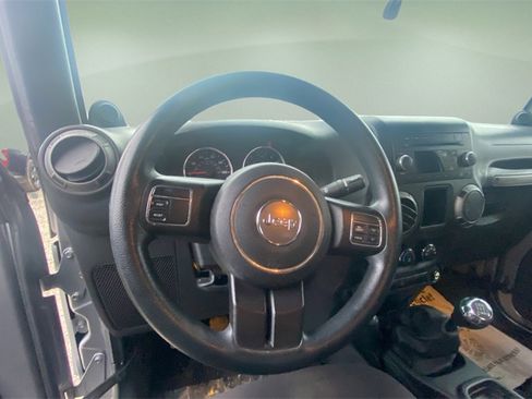 Used 2013 Jeep Wrangler Sport image 11