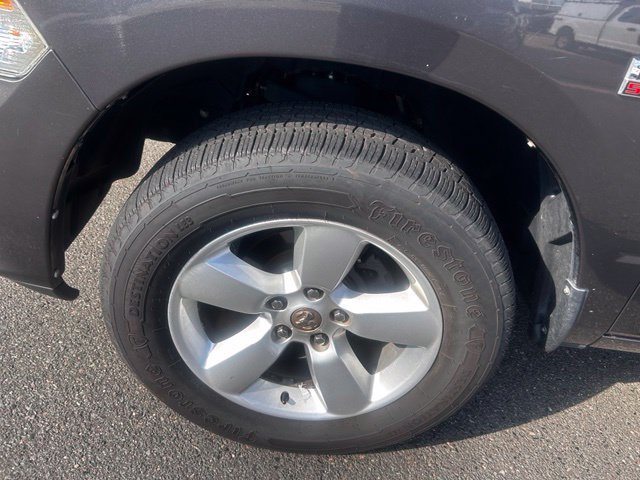 Used 2014 RAM 1500 Express AWD/4WD image 9