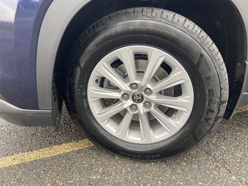 Used 2024 Toyota Grand Highlander XLE image 33