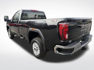 New 2026 GMC Sierra 2500 Pro w/ X31 Off-Road Package AWD/4WD video 3