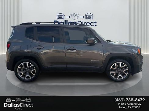 Used 2018 Jeep Renegade Latitude FWD image 5
