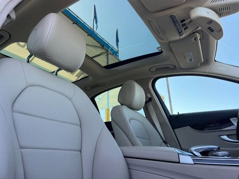 Used 2015 Mercedes-Benz C 300 4MATIC Sedan image 17