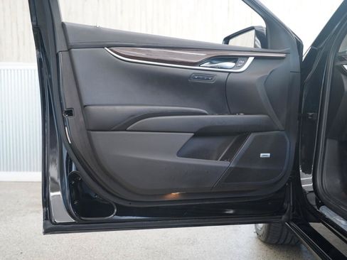 Used 2013 Cadillac XTS Luxury w/ Driver Awareness Package FWD image 28
